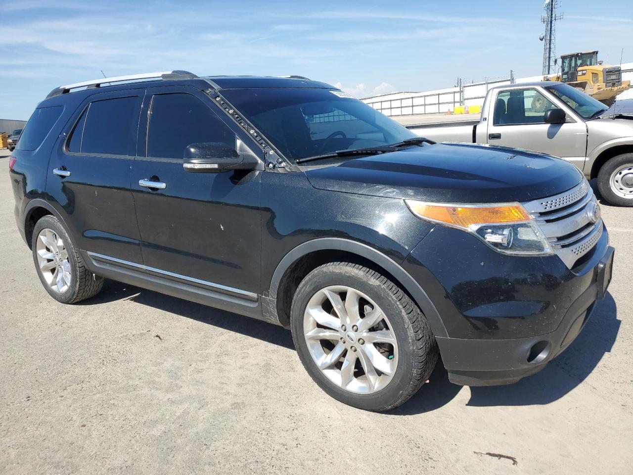 1FM5K7D83FGC24156 2015 Ford Explorer Xlt