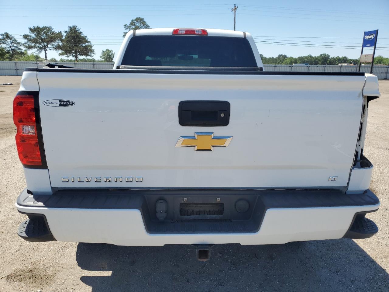 1GCVKREC1JZ200907 2018 Chevrolet Silverado K1500 Lt