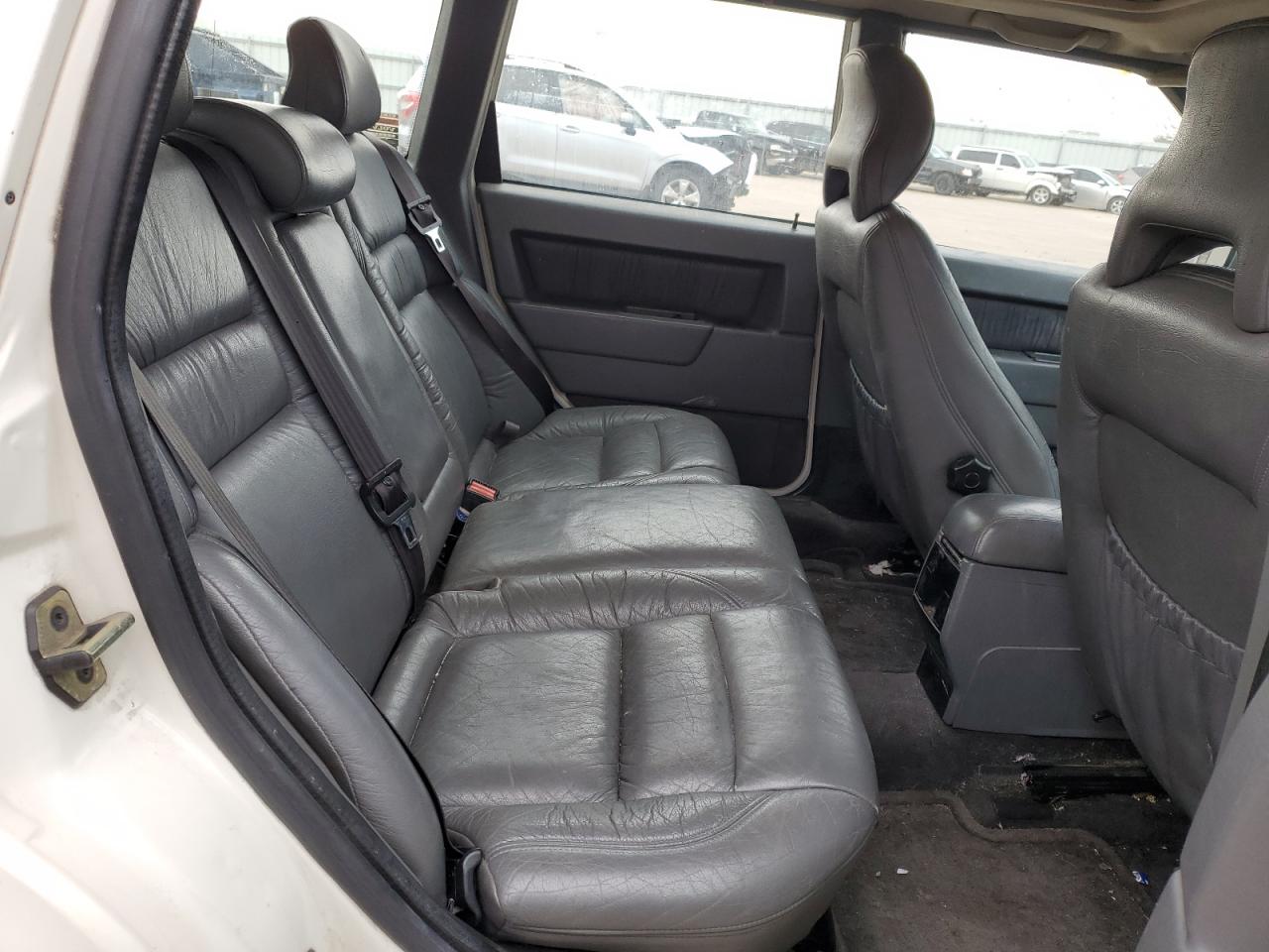 YV1LW5542T2178564 1996 Volvo 850 Base