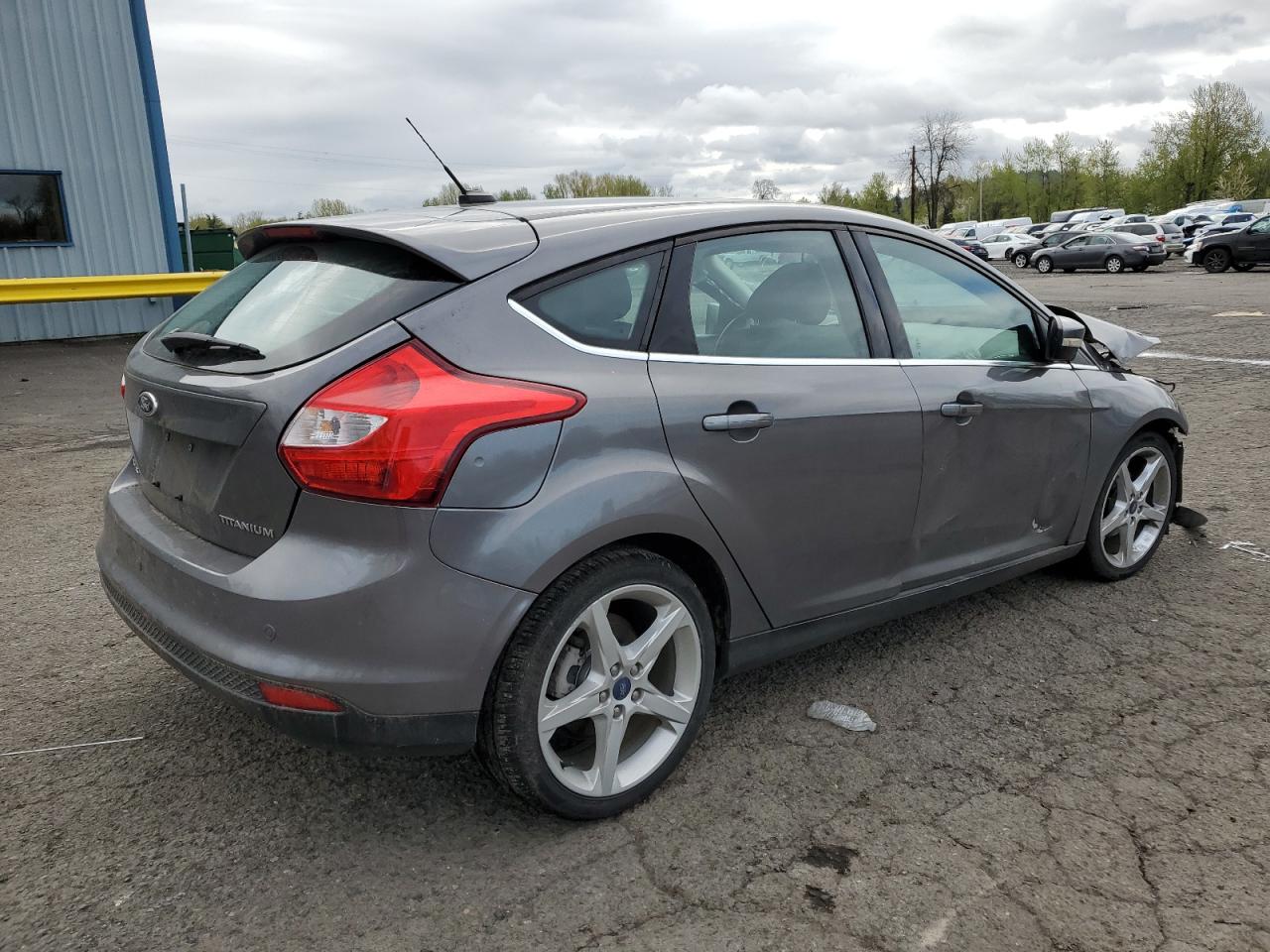 1FAHP3N24CL478134 2012 Ford Focus Titanium