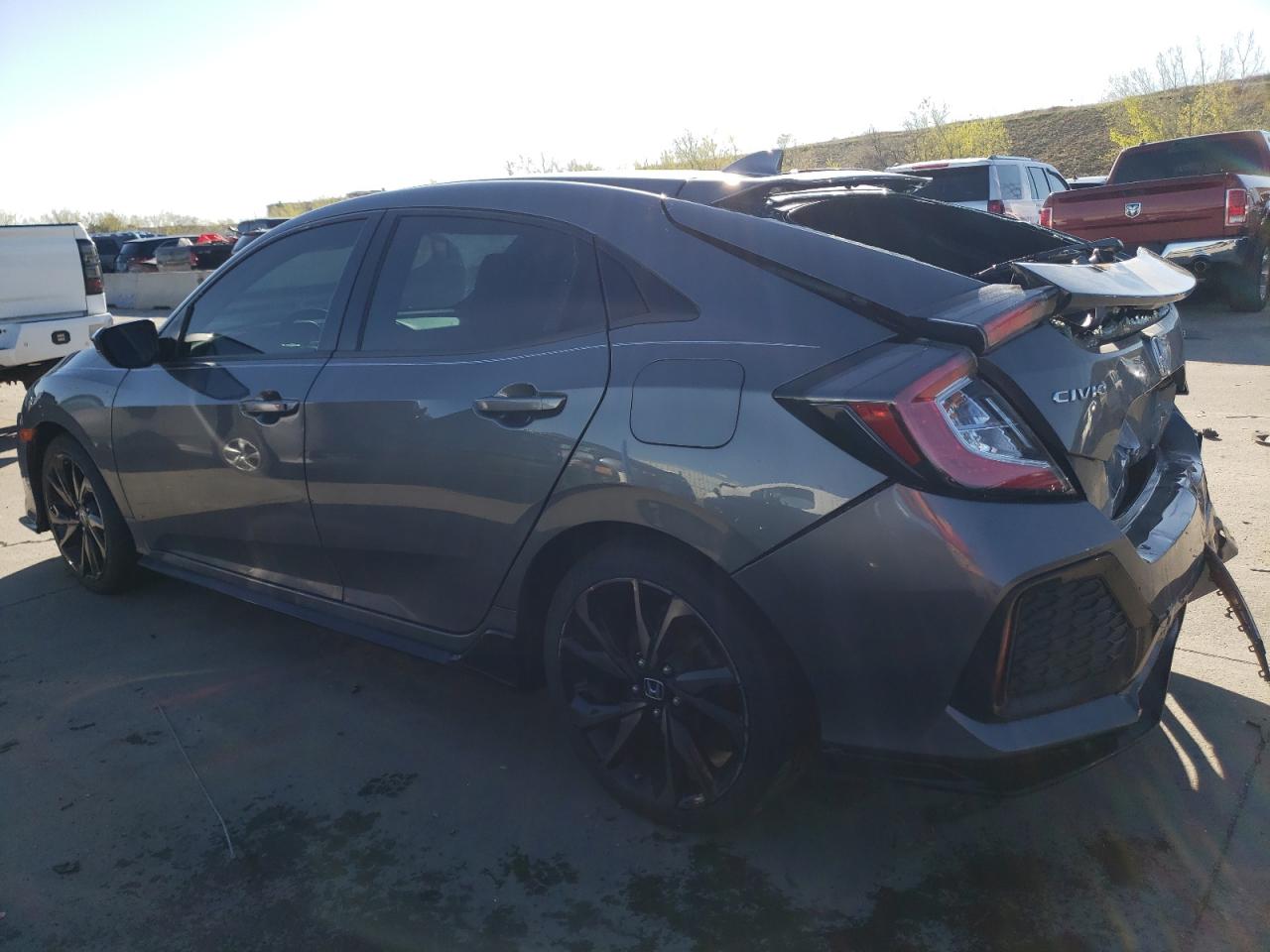 SHHFK7G48JU225502 2018 Honda Civic Sport