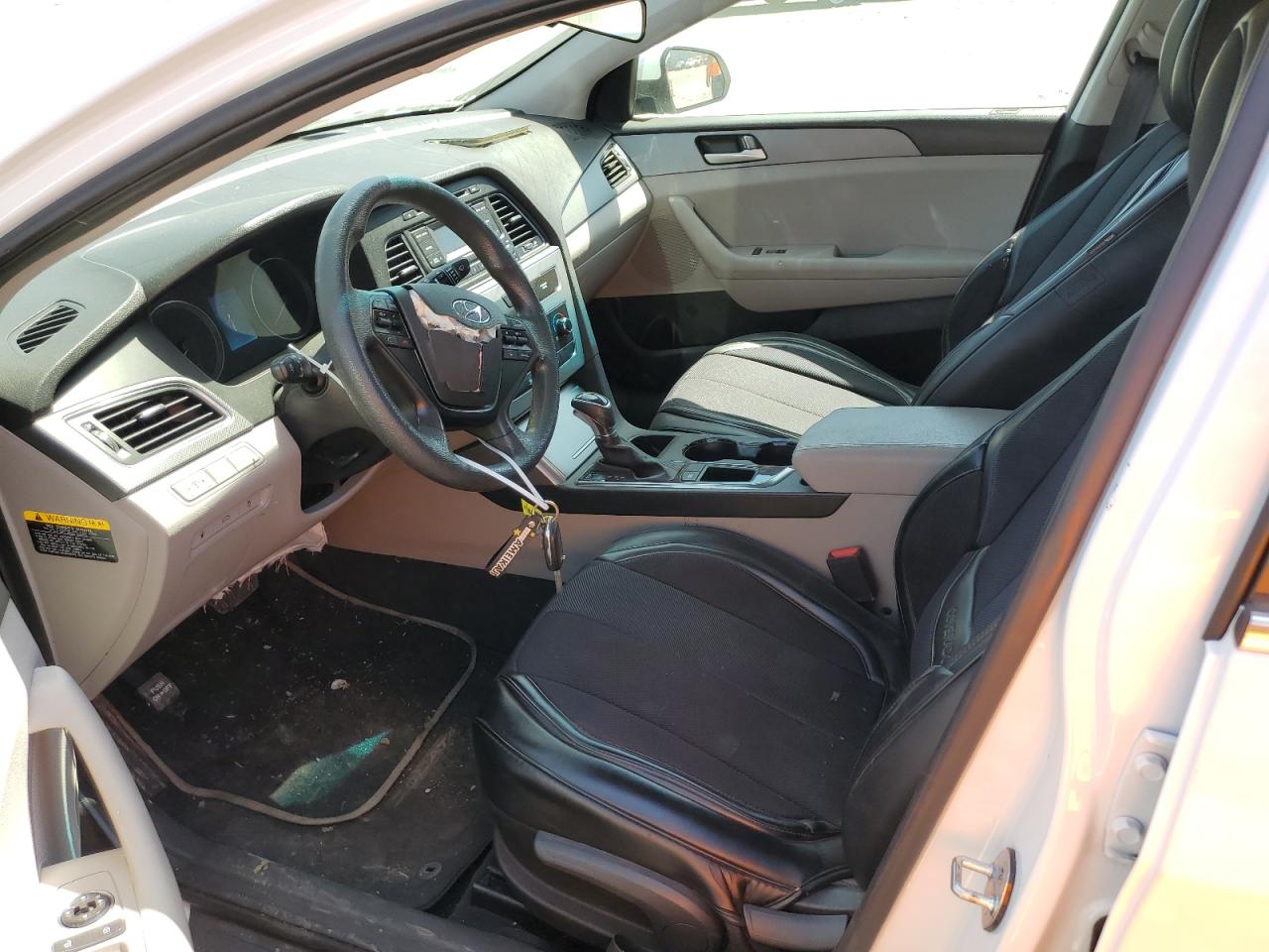 5NPE24AF2HH487078 2017 Hyundai Sonata Se