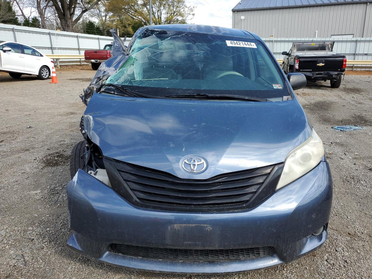 5TDZK3DC2DS383532 2013 Toyota Sienna