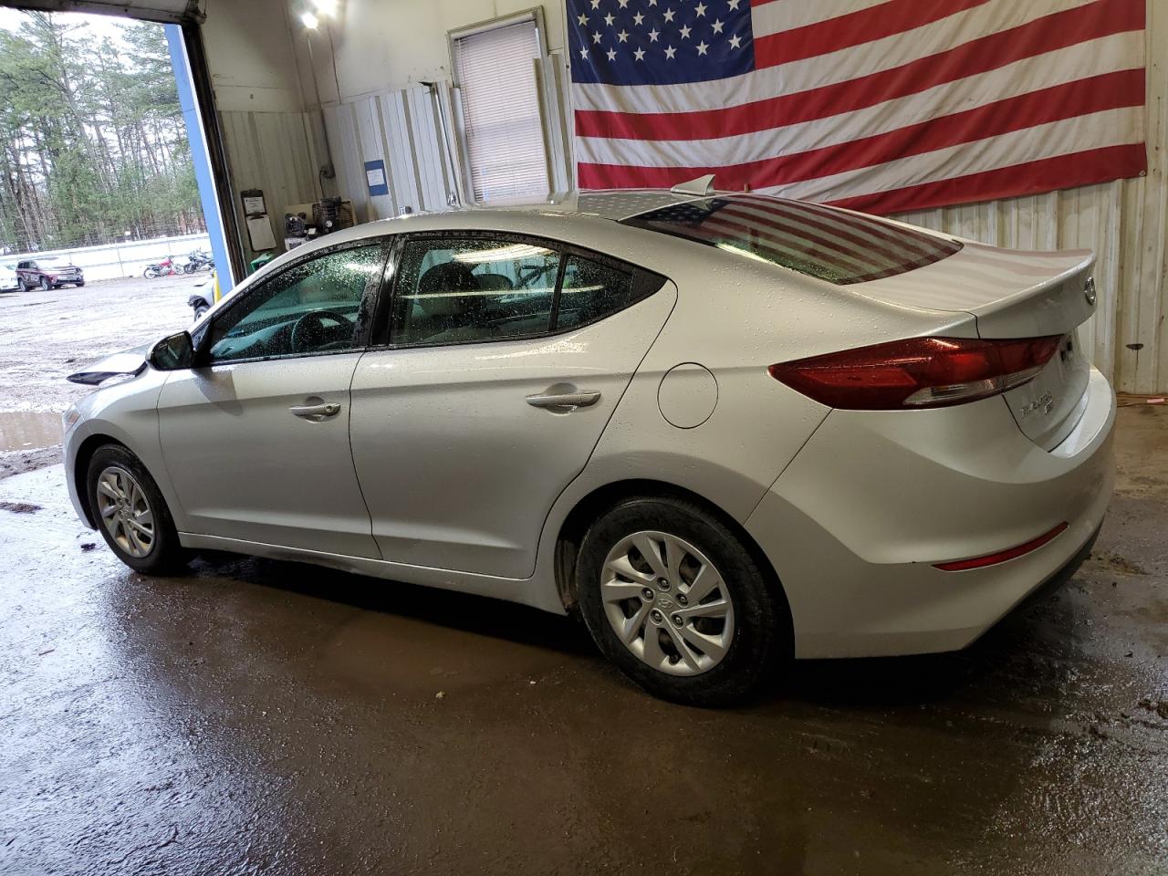 2017 Hyundai Elantra Se vin: KMHD74LF8HU361173