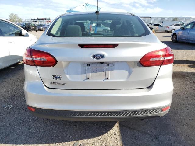 2017 Ford Focus S VIN: 1FADP3E24HL211422 Lot: 49822174