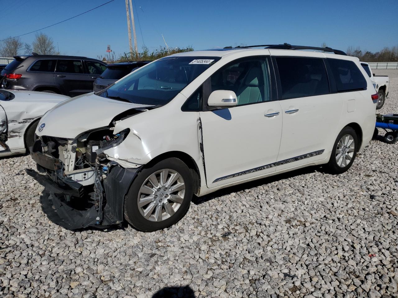 5TDDK3DC0DS063149 2013 Toyota Sienna Xle