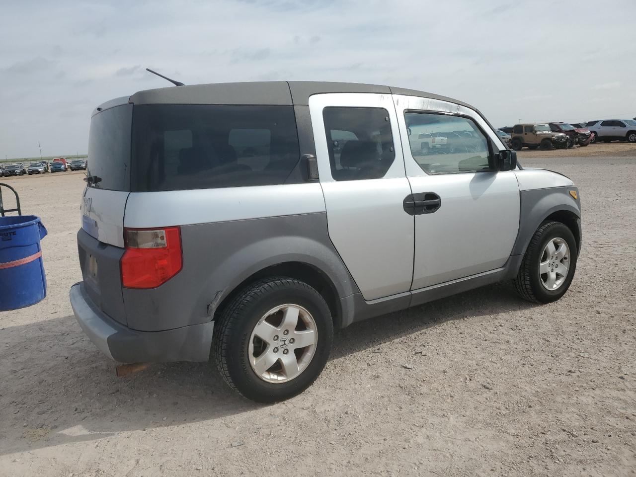 5J6YH18564L011357 2004 Honda Element Ex