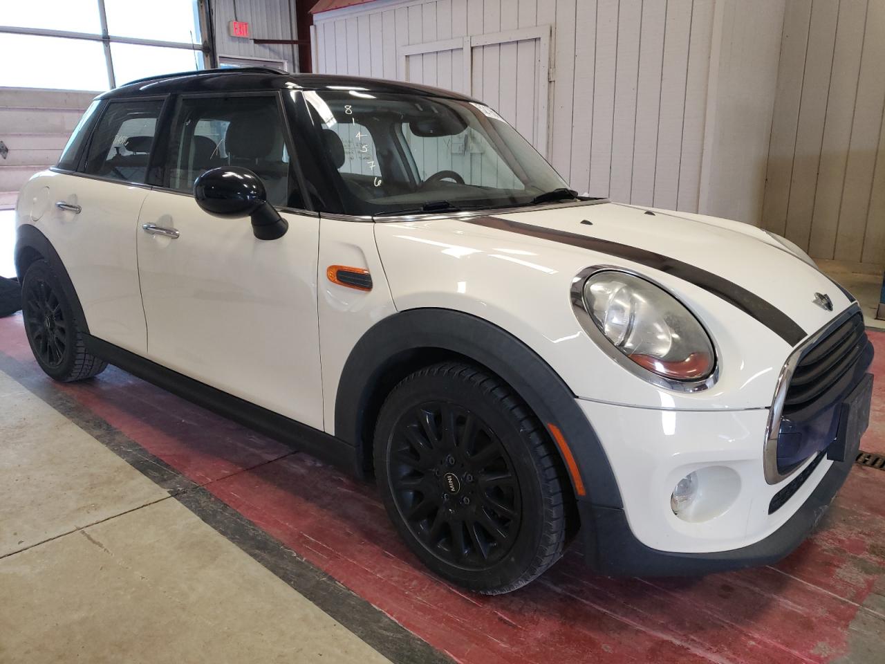 WMWXU1C50H2E18462 2017 Mini Cooper