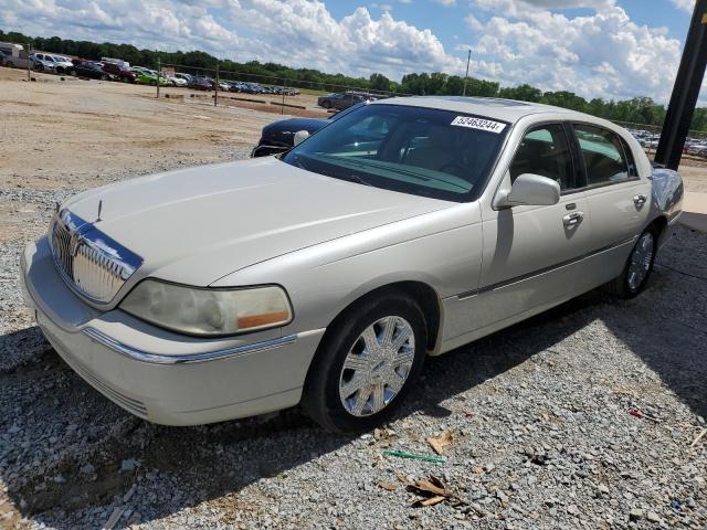 2005 Lincoln Town Car Signature Limited VIN: 1LNHM82W35Y636519 Lot: 52463244