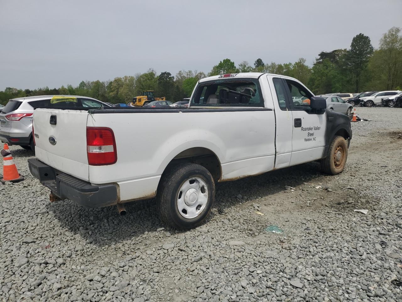 1FTRF12225NB11928 2005 Ford F150