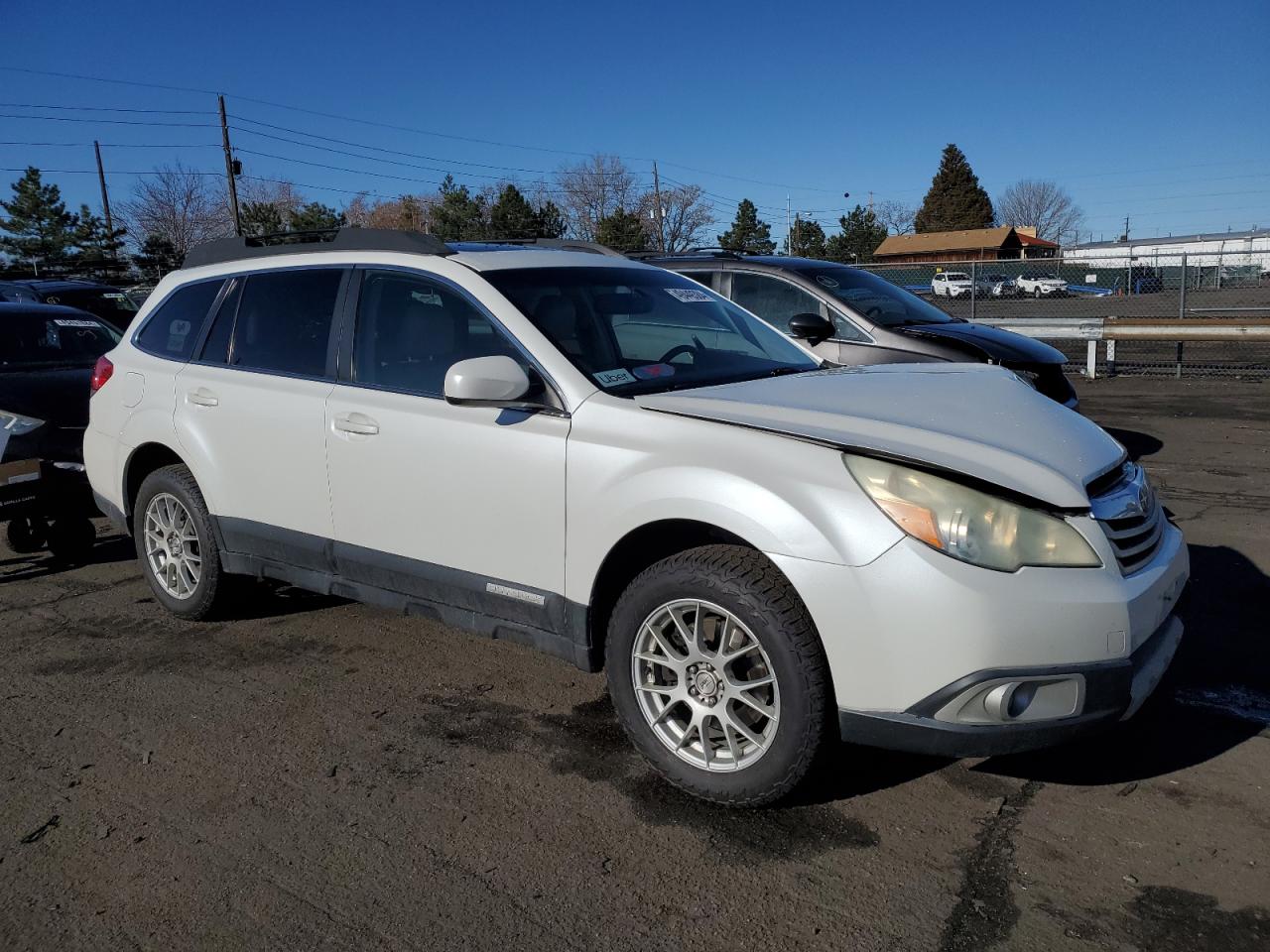 4S4BREKC8A2355292 2010 Subaru Outback 3.6R Limited