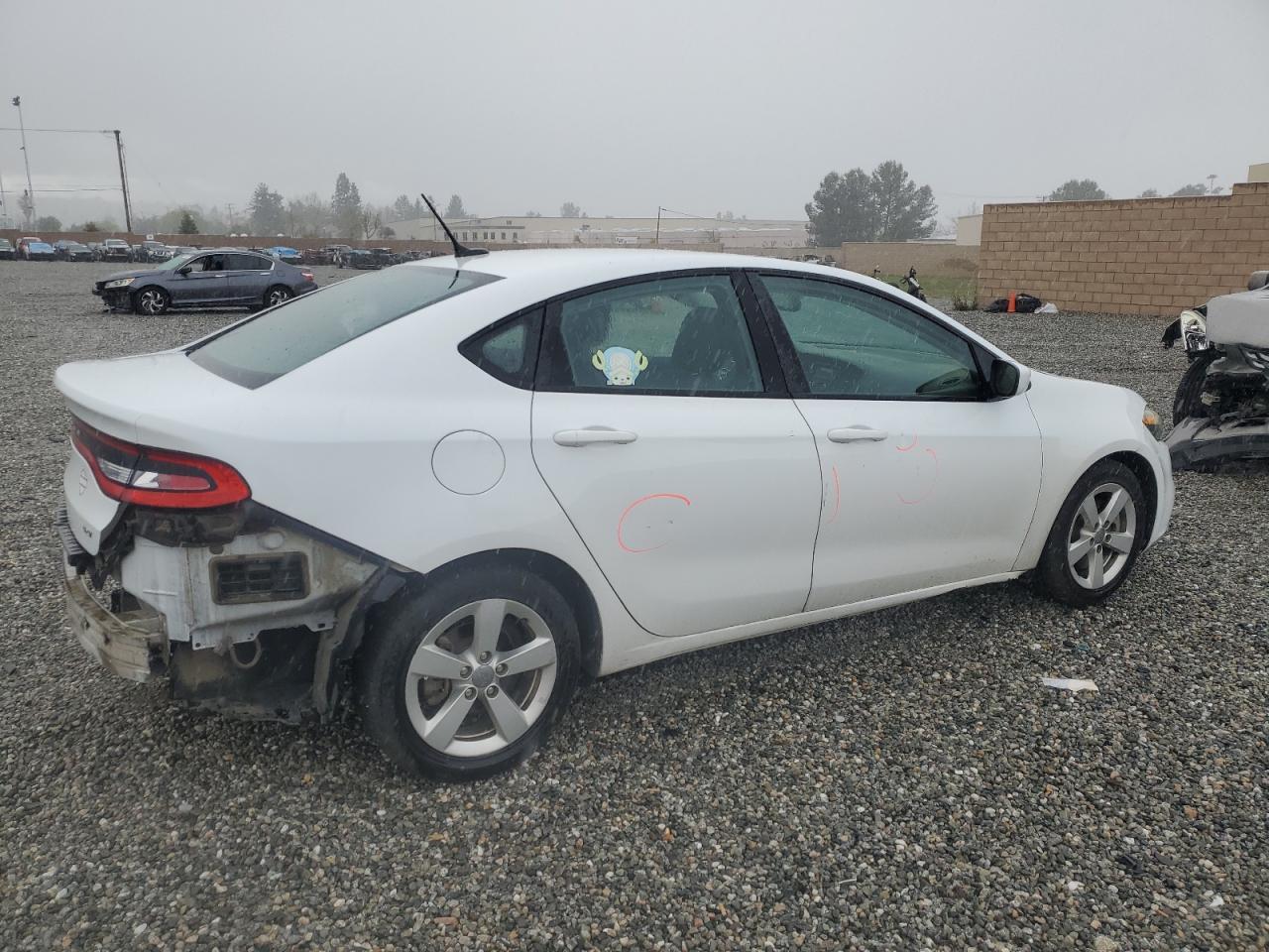 1C3CDFBB3GD515326 2016 Dodge Dart Sxt