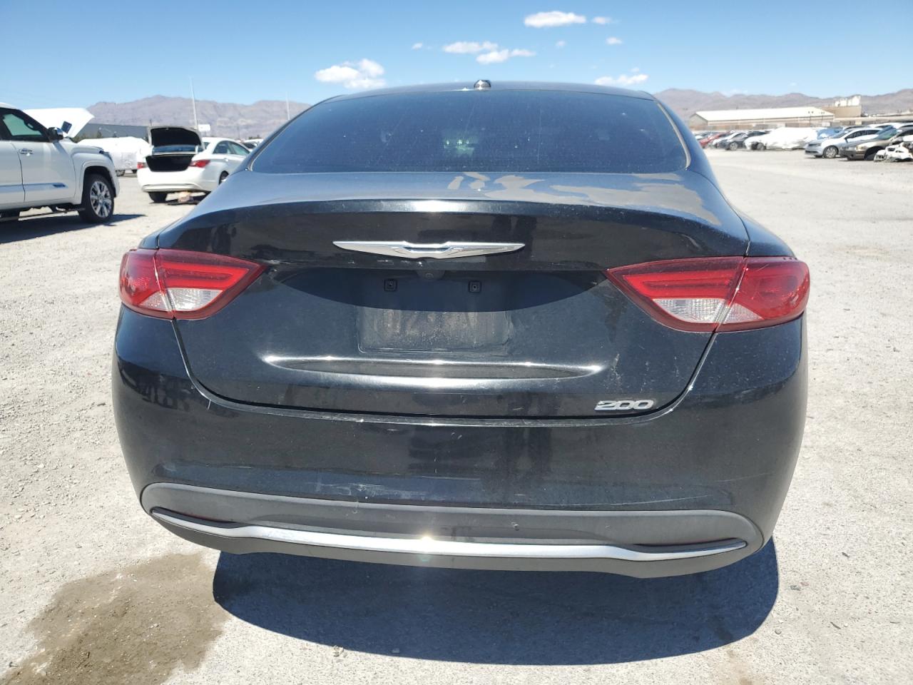 2016 Chrysler 200 Limited vin: 1C3CCCAB9GN127532