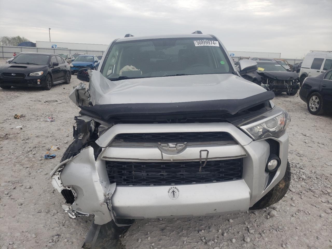 JTEBU5JR6K5660424 2019 Toyota 4Runner Sr5