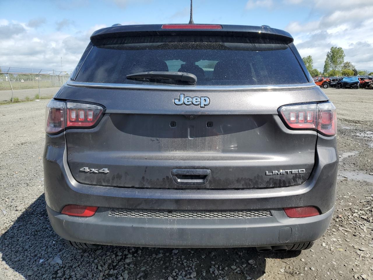 3C4NJDCB2KT595947 2019 Jeep Compass Limited