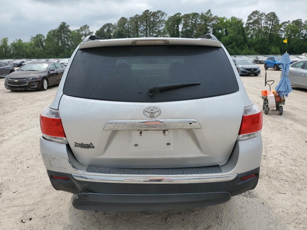 5TDZK3EH1CS065443 2012 Toyota Highlander Base