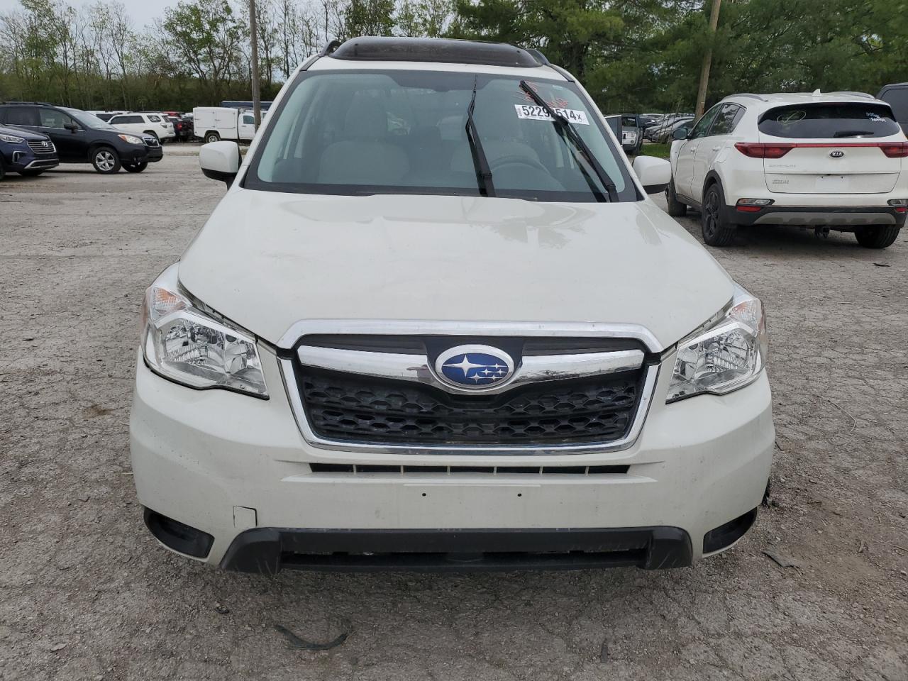 2016 Subaru Forester 2.5I Premium vin: JF2SJADC5GH486639