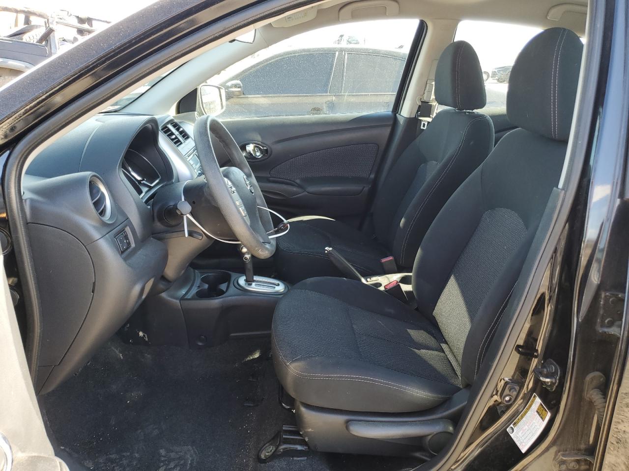 Lot #2538399412 2015 NISSAN VERSA S