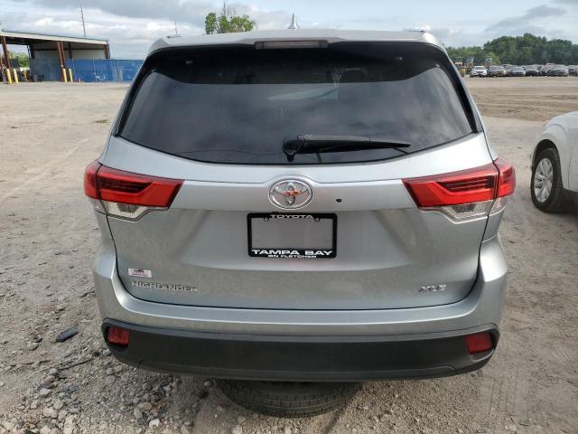 VIN 5TDKZRFHXKS307983 2019 Toyota Highlander, SE no.6