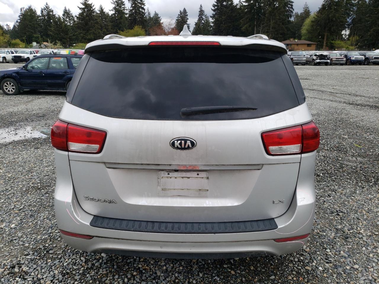 2015 Kia Sedona Lx vin: KNDMB5C12F6063670