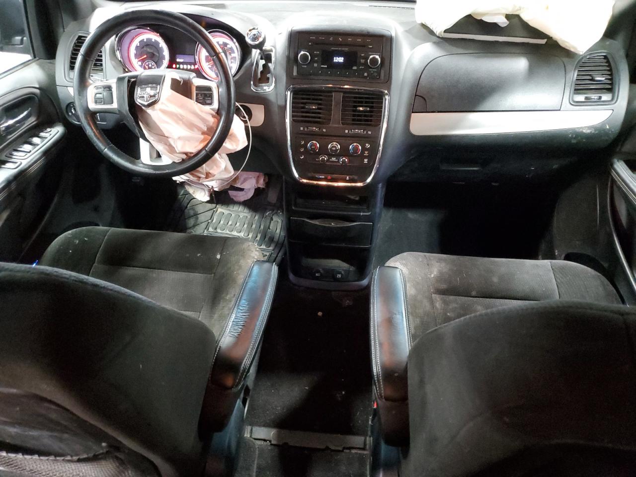 2C4RDGBG8FR581647 2015 Dodge Grand Caravan Se