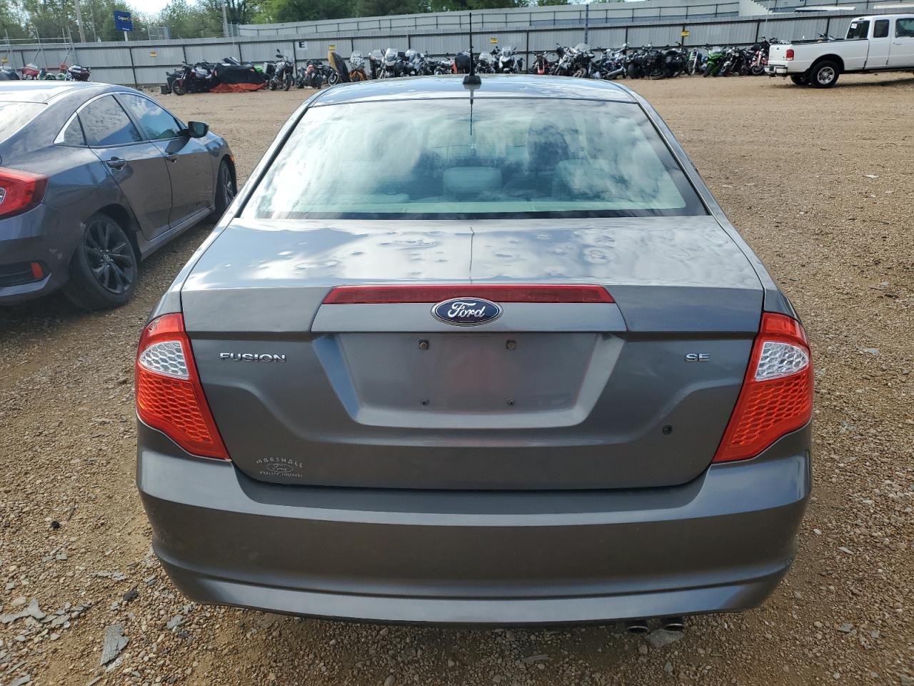 3FAHP0HA5AR410666 2010 Ford Fusion Se