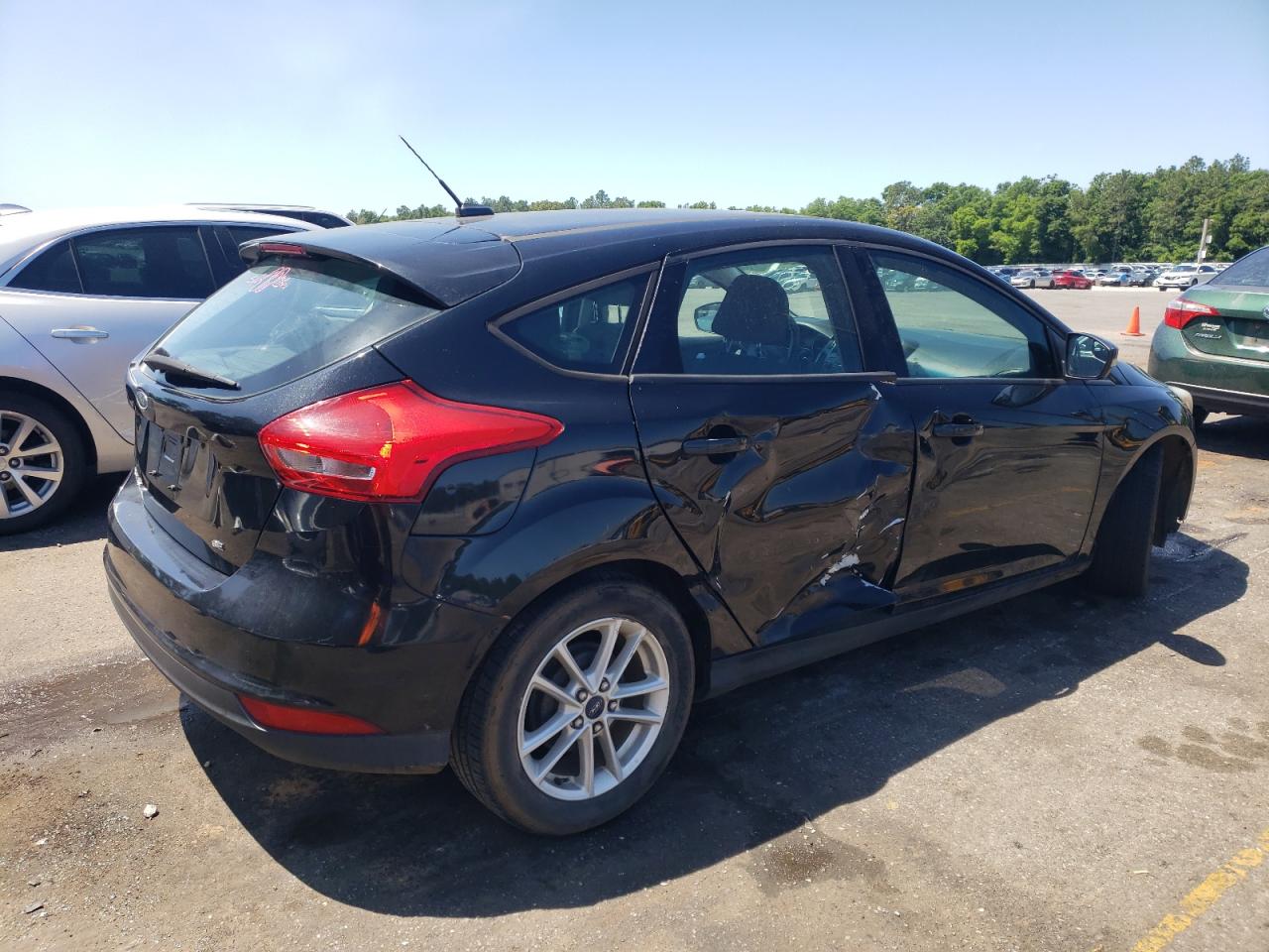 1FADP3K28FL276307 2015 Ford Focus Se