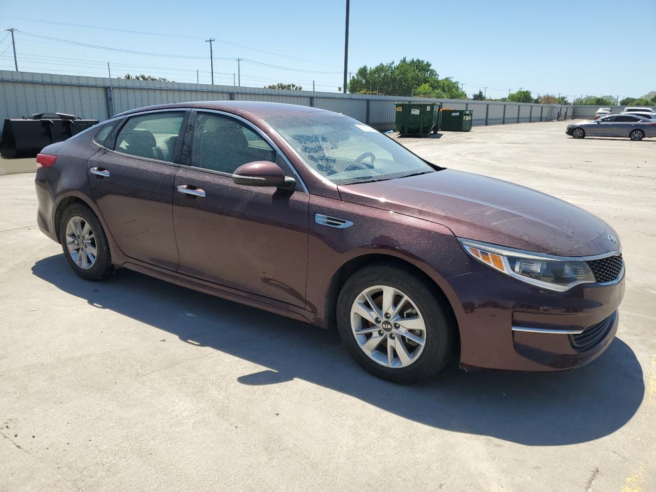 2018 Kia Optima Lx vin: 5XXGT4L36JG221380