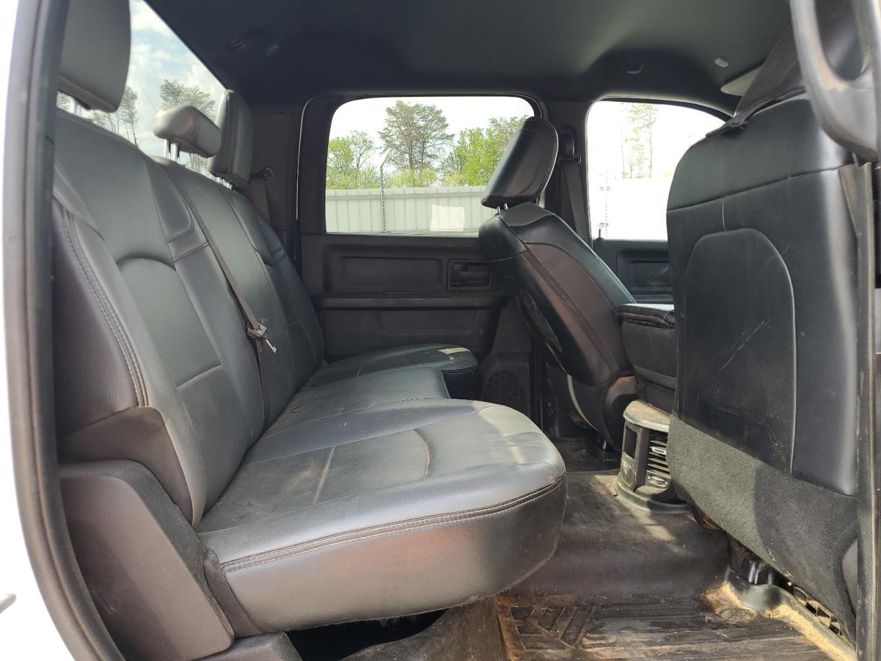 3C63R2GL8NG216302 2022 Ram 3500 Tradesman