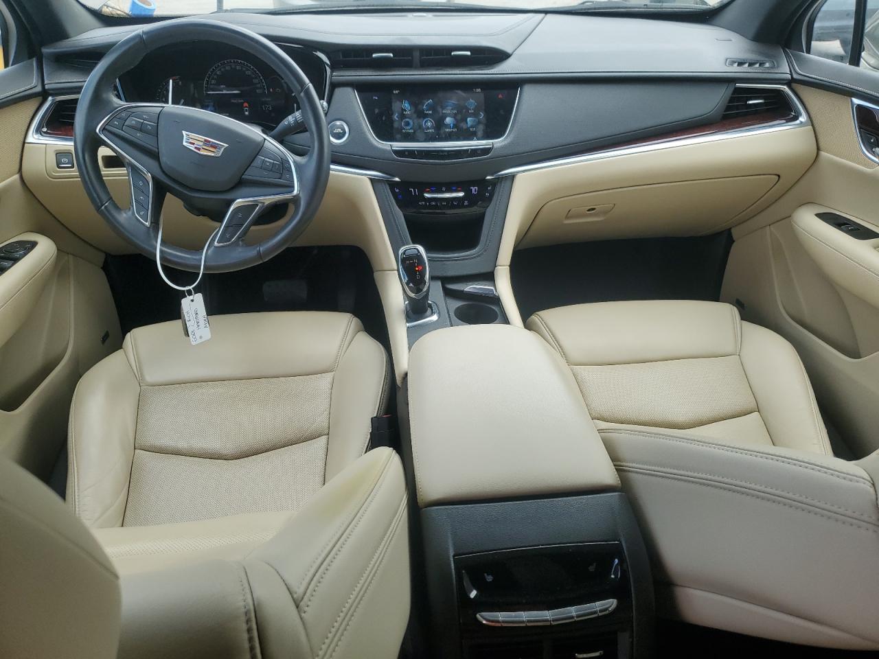 1GYKNERSXJZ191624 2018 Cadillac Xt5 Premium Luxury