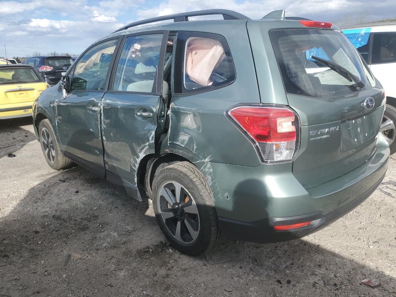 JF2SJABCXJH503557 2018 Subaru Forester 2.5I