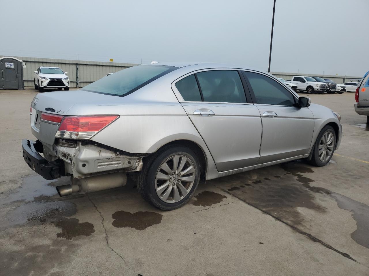 1HGCP3F87BA030585 2011 Honda Accord Exl