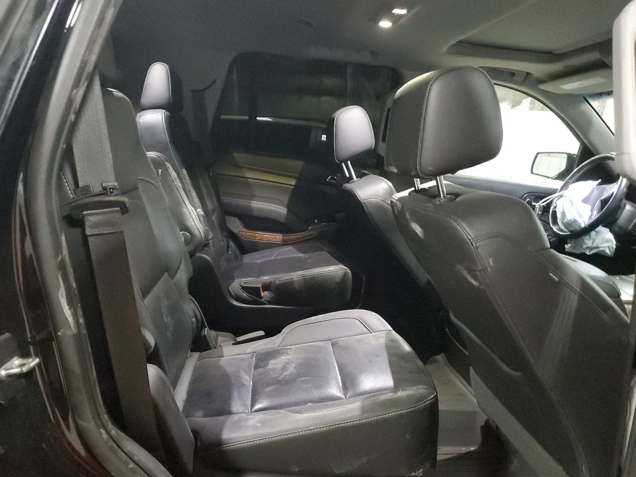 1GNSKCKJ1JR187571 2018 Chevrolet Tahoe K1500 Premier