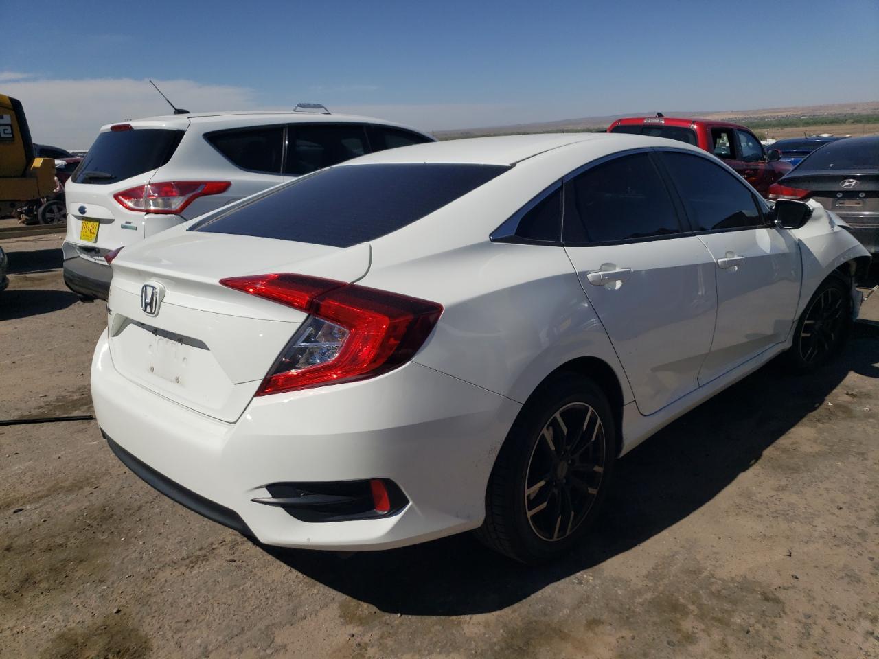 19XFC2F51JE040869 2018 Honda Civic Lx 19XFC2F51JE040869 2018 Honda Civic Lx