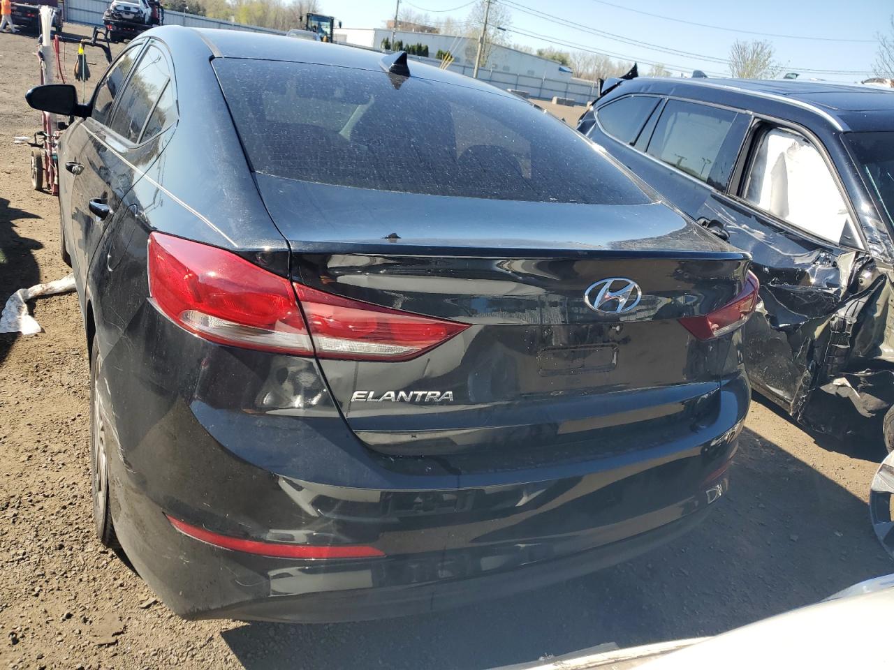 2018 Hyundai Elantra Sel vin: 5NPD84LF9JH329494