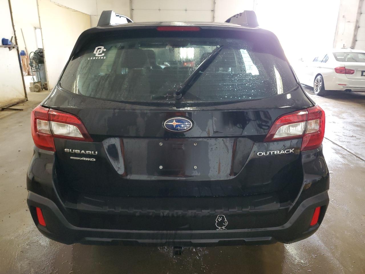 4S4BSAAC7J3263468 2018 Subaru Outback 2.5I