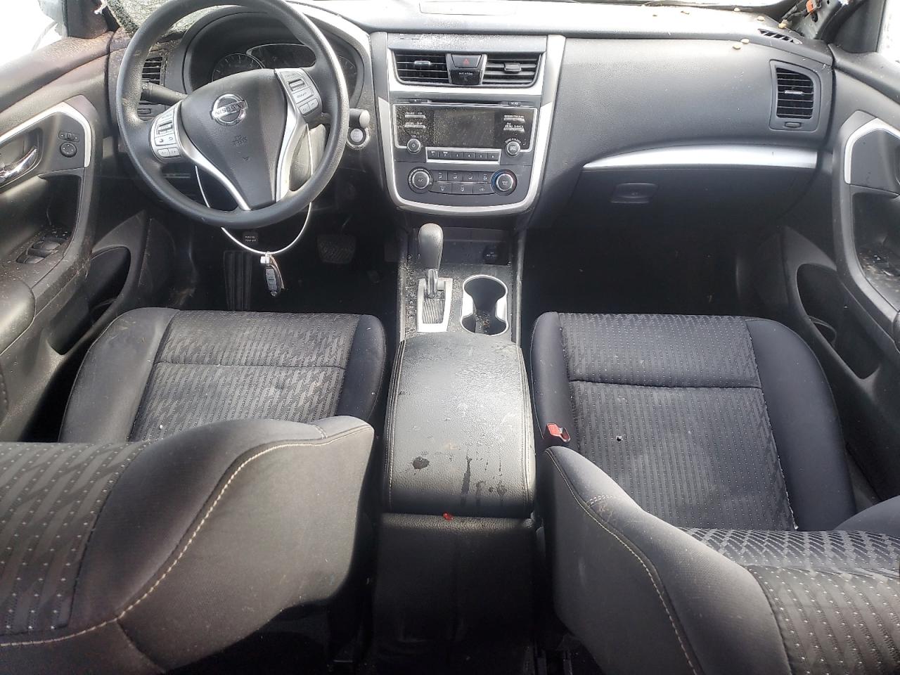 1N4AL3AP1HN303785 2017 Nissan Altima 2.5