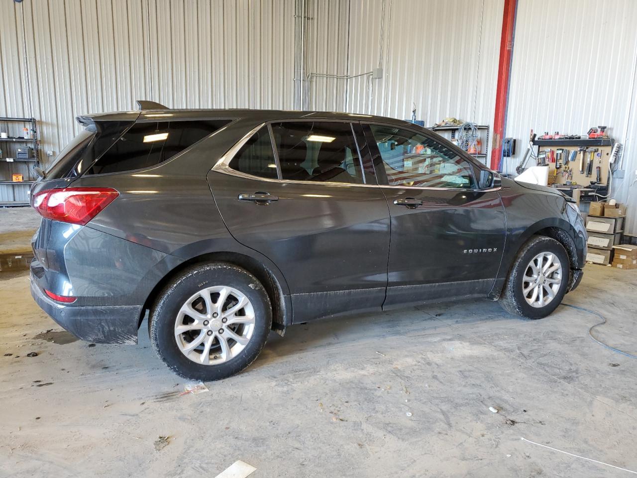 3GNAXJEVXJL272612 2018 Chevrolet Equinox Lt