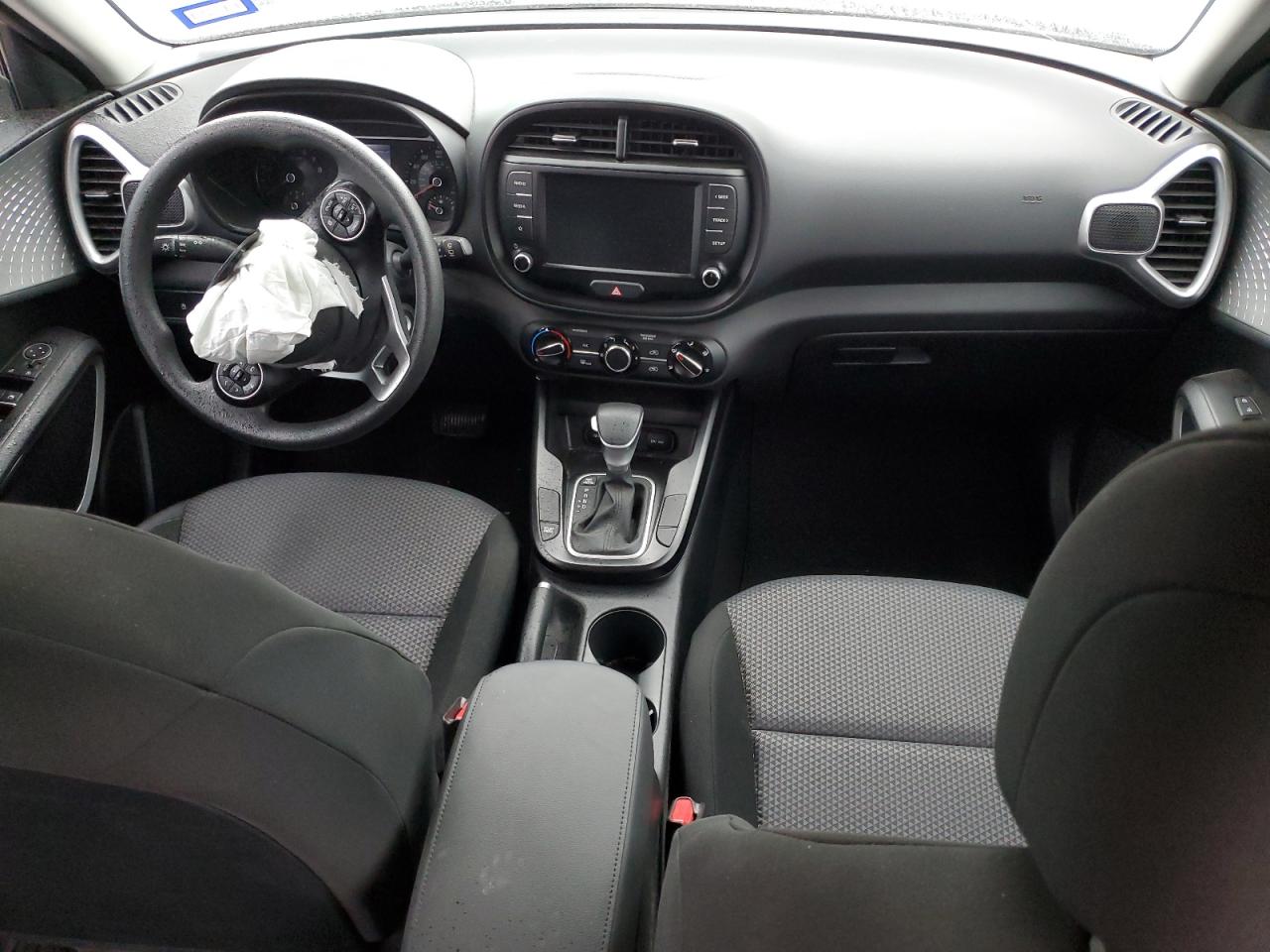 KNDJ23AU5N7810997 2022 Kia Soul Lx