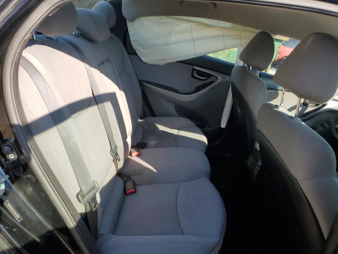 5NPDH4AE2CH072952 2012 Hyundai Elantra Gls