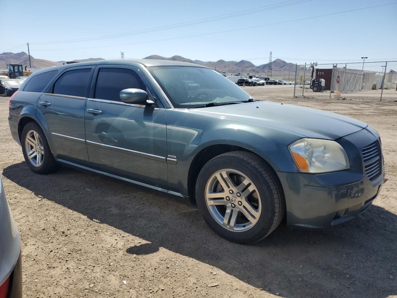 2D4GV58235H670876 2005 Dodge Magnum R/T