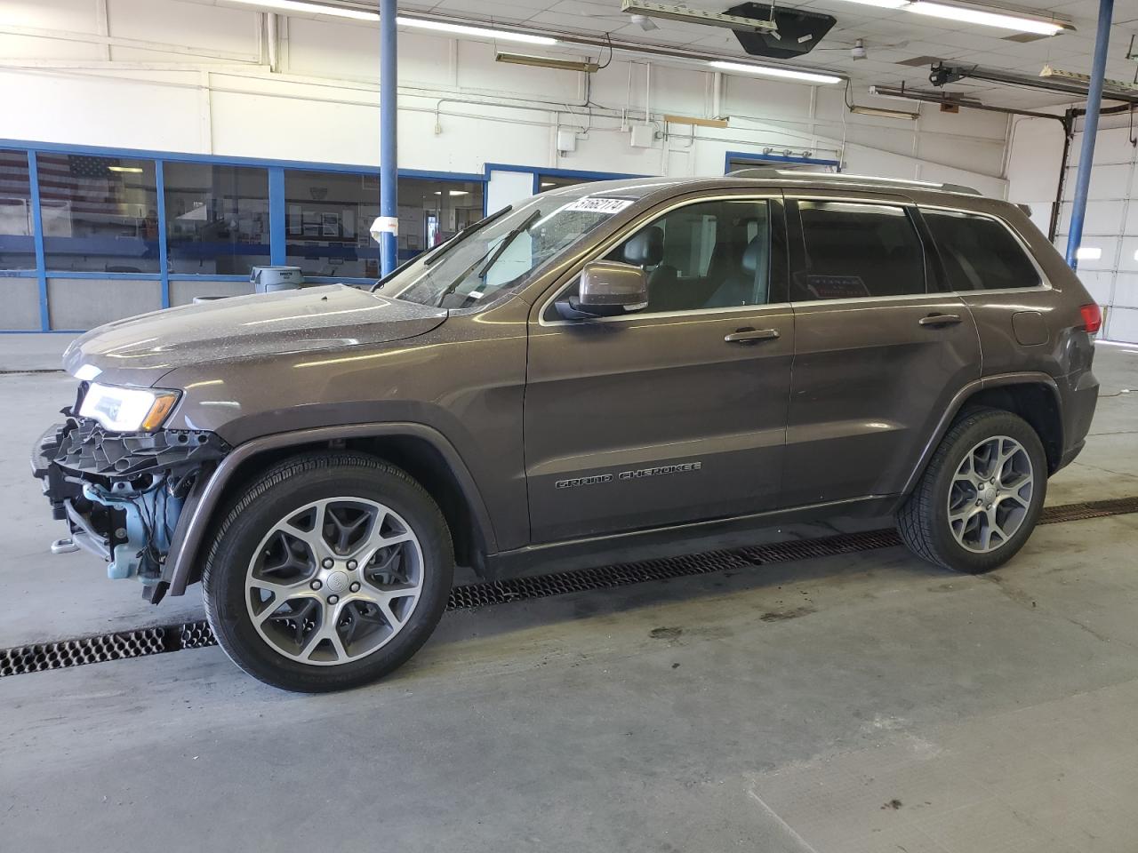 1C4RJFBG1JC321773 2018 Jeep Grand Cherokee Limited