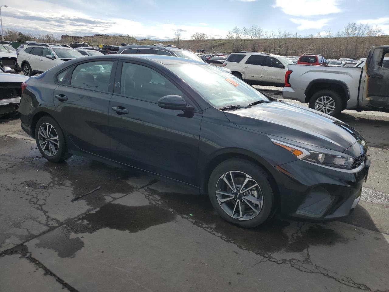 3KPF24AD4PE548257 2023 Kia Forte Lx