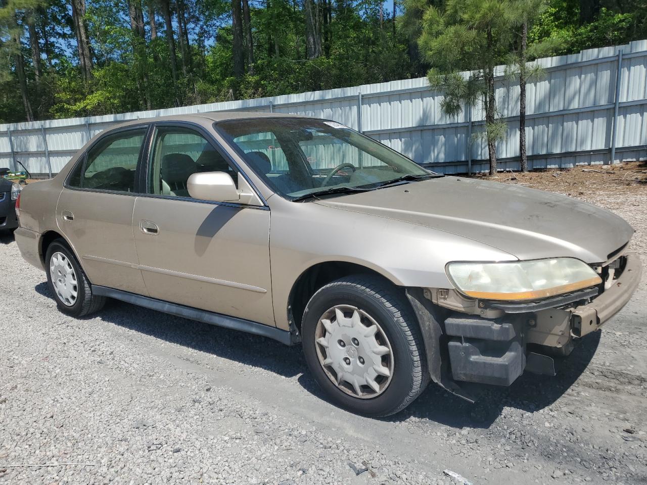 1HGCG56462A110775 2002 Honda Accord Lx