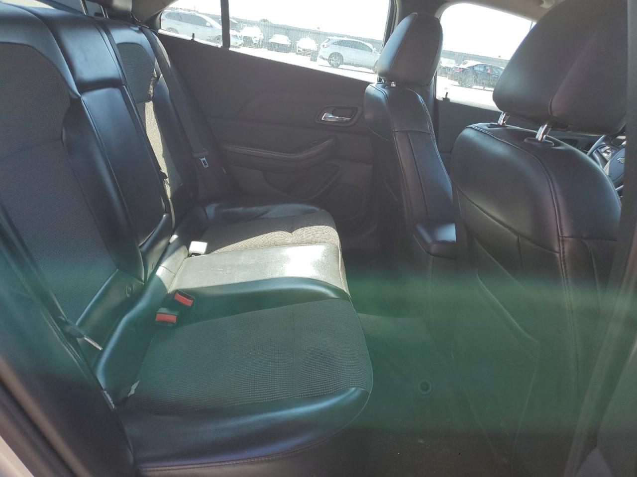 1G11E5SL2EF207352 2014 Chevrolet Malibu 2Lt