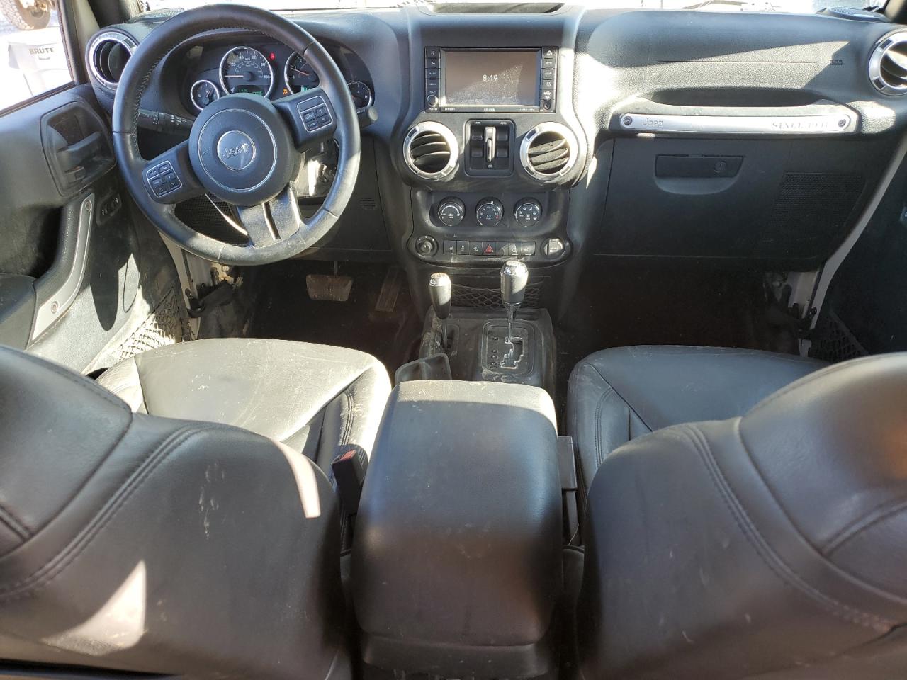 1C4BJWEG6GL228592 2016 Jeep Wrangler Unlimited Sahara