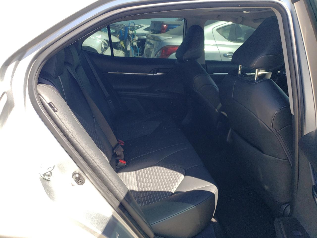 4T1T11AK0NU061652 2022 Toyota Camry Se