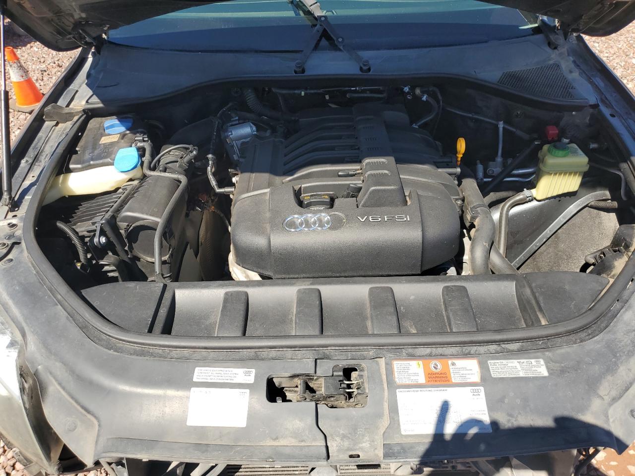 WA1MYAFE5AD002818 2010 Audi Q7 Premium Plus