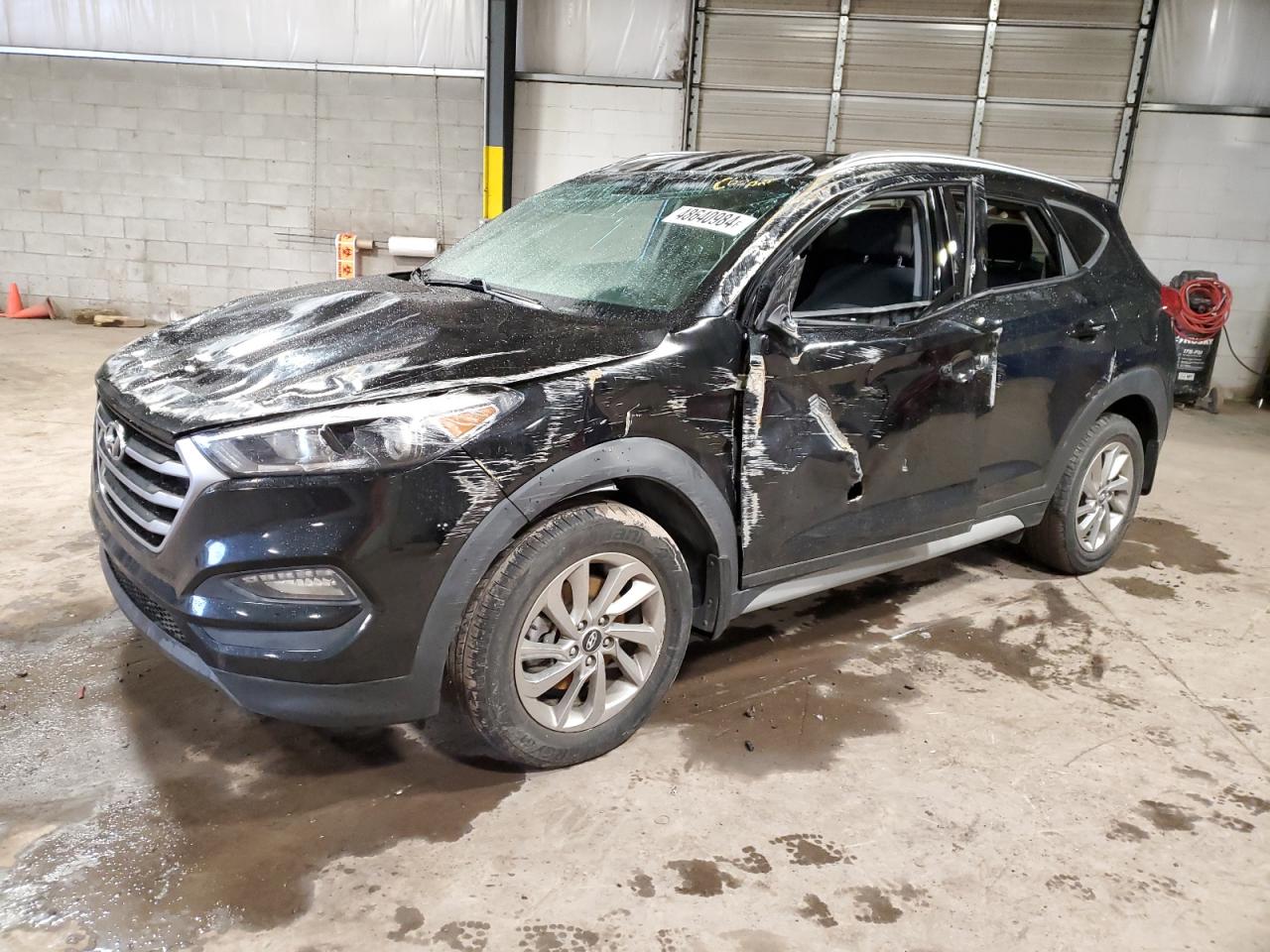 KM8J3CA47JU827966 2018 Hyundai Tucson Sel