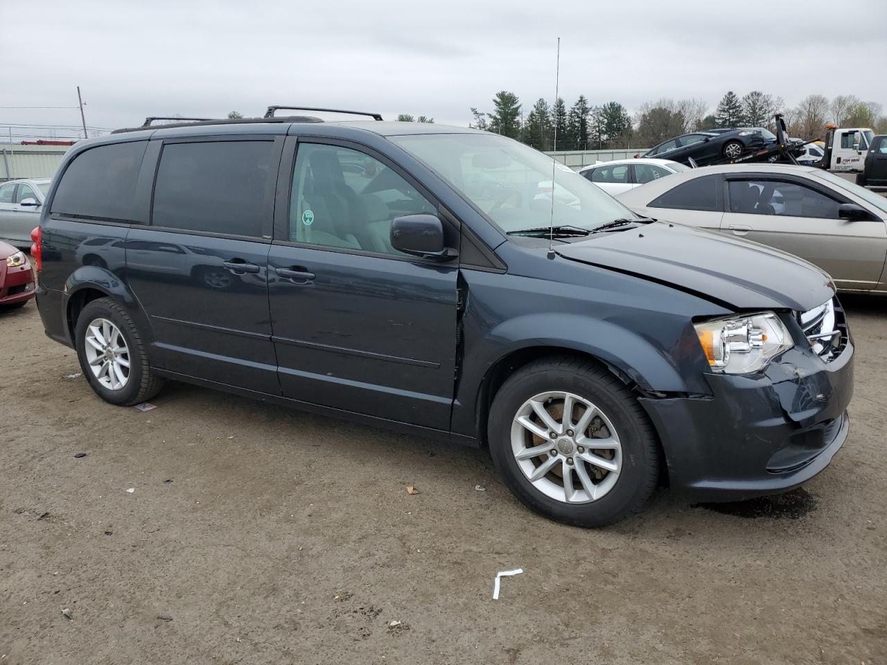 2C4RDGCG0ER146814 2014 Dodge Grand Caravan Sxt